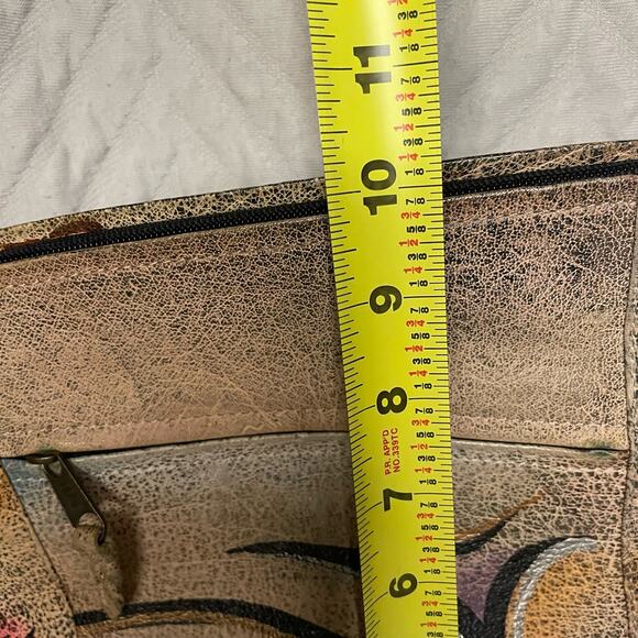 SALE!! Vintage The Animal purse wearable art leather hand painted made in India - Picture 8 of 9